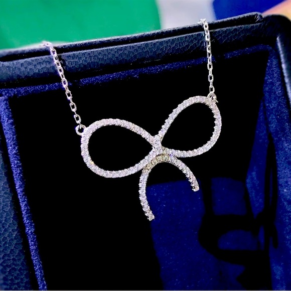 Bow Ribbon 🎀 Necklace - Picture 4 of 4